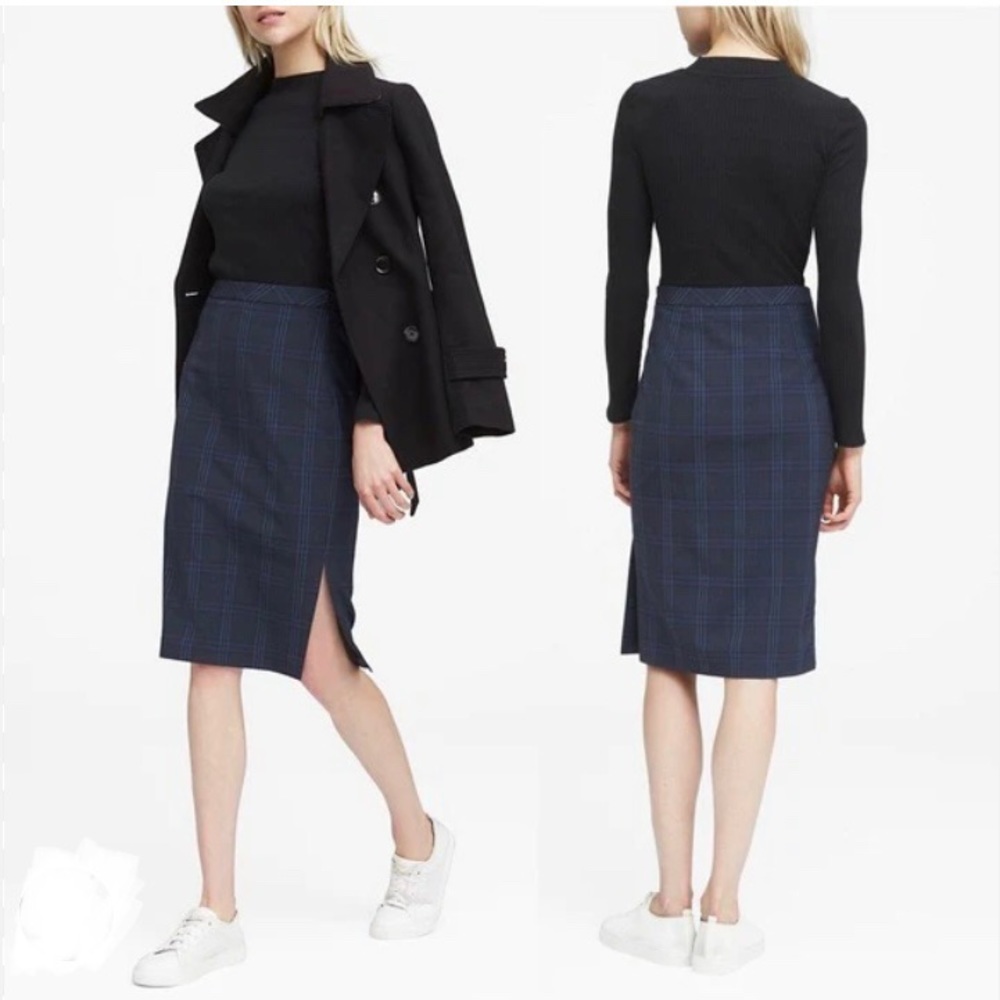 Banana Republic Preppy Navy Tartan Plaid Pencil Skirt Italian Washable Wool